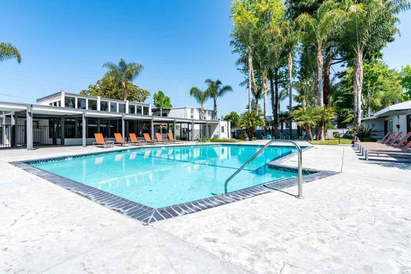 Apartments on Fruitdale Ave · San Jose photo 2