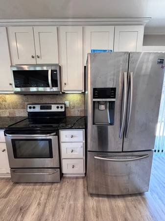2BR/2BA Other on Sawyer Ct · Santa Clara photo 3