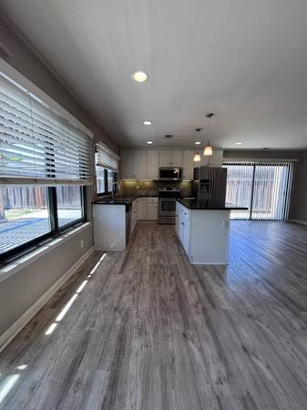 2BR/2BA Other on Sawyer Ct · Santa Clara photo 2