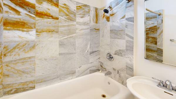 0BR/1BA Apartment on Van Ness Avenue · San Francisco photo 5