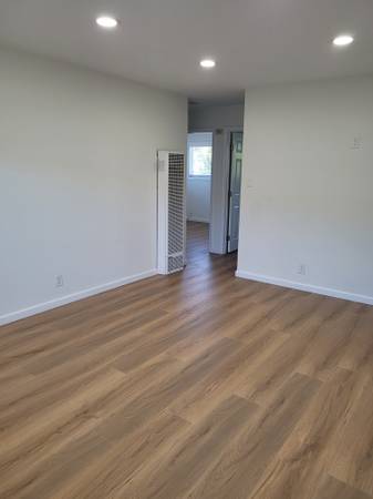 2BR/1BA Apartment on 166th Ave · San Leandro photo 4