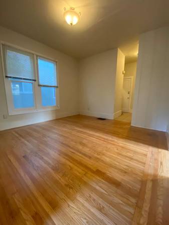 1BR/1BA Apartment on Blake St · Berkeley photo 2