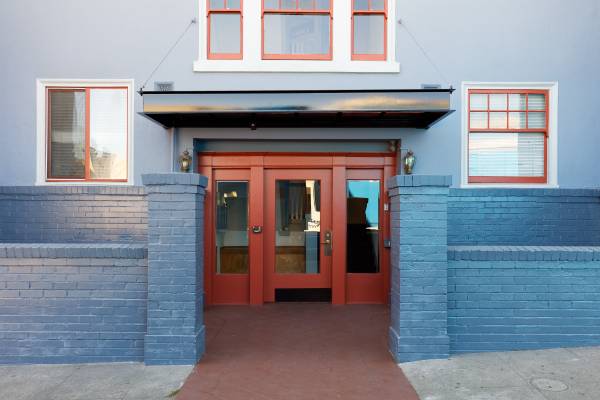 1BR/1BA Apartment · Oakland photo 3