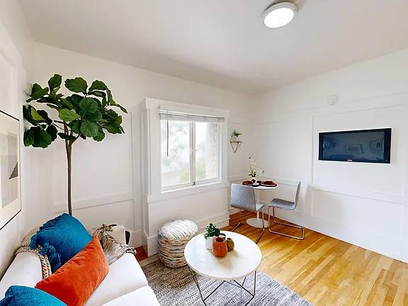 1BR/1BA Apartment · San Francisco photo 4