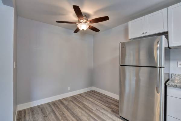 1BR/1BA Apartment on Agate Dr · Santa Clara photo 4