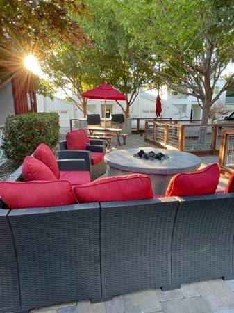 2BR/2BA Apartment · Santa Rosa photo 5