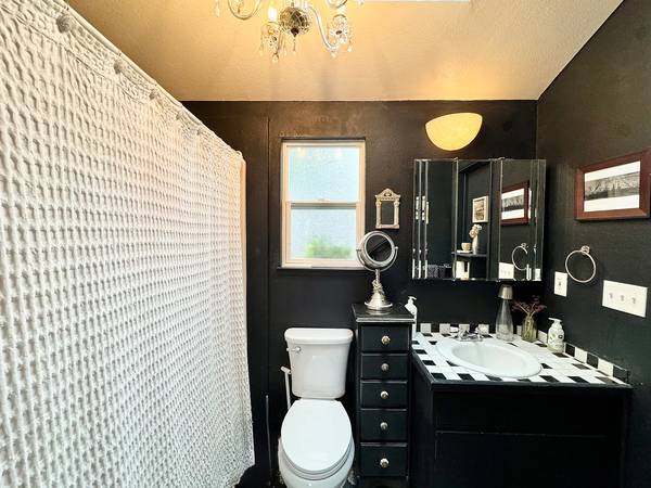 1BR/1BA Other on Penny Ln · Napa photo 3