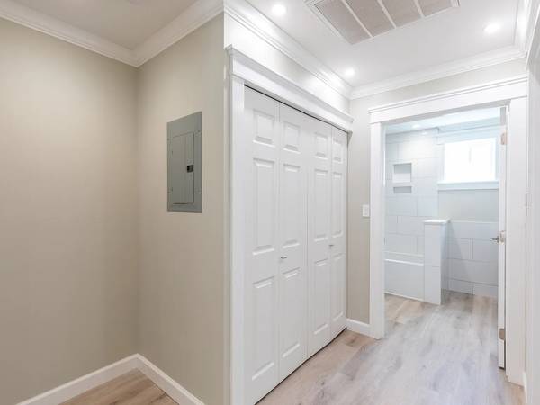 2BR/2BA Other on Pueblo Ave · Napa photo 5