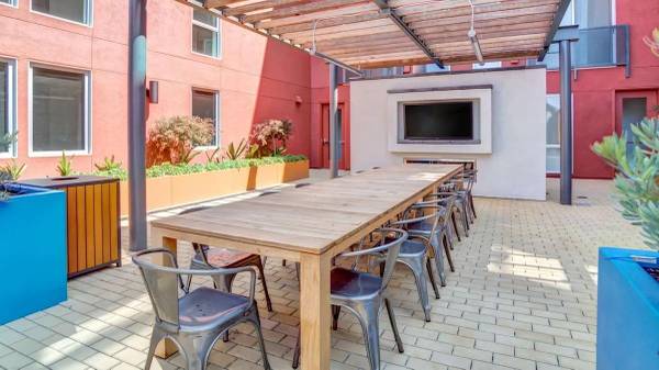 Apartments on Parker Street · Berkeley photo 4