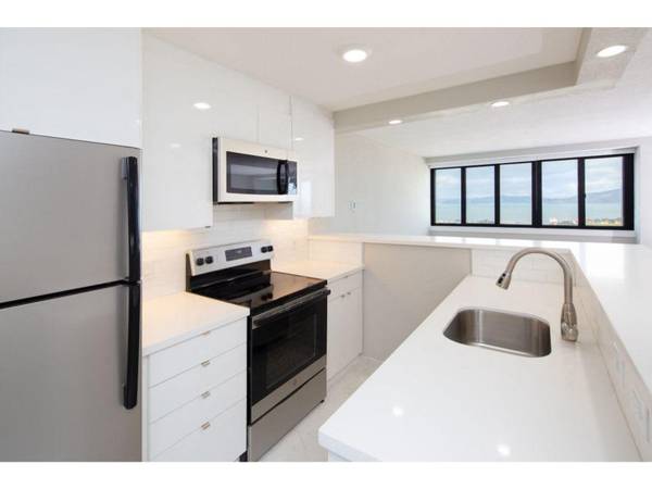 Apartments on Broadway · San Francisco photo 4