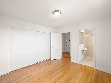 2BR/2BA Apartment · San Francisco photo 5