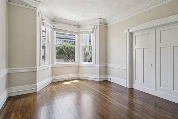 1BR/1BA Apartment on California St · San Francisco photo 4