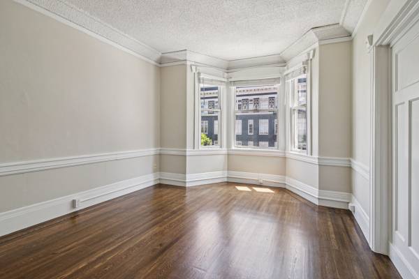 1BR/1BA Apartment on California St · San Francisco photo 3
