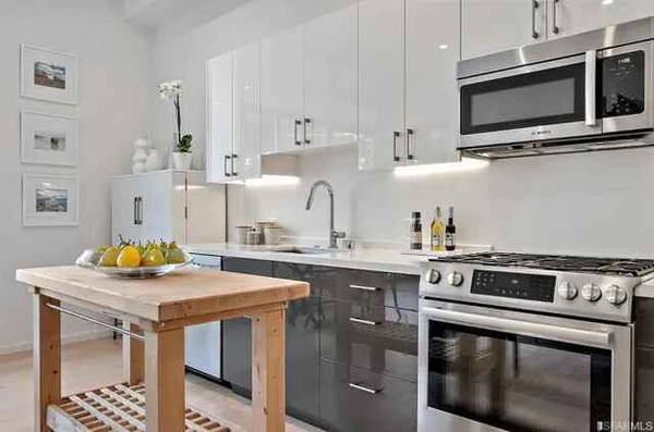 1BR/1BA Apartment on 17th St · San Francisco photo 5