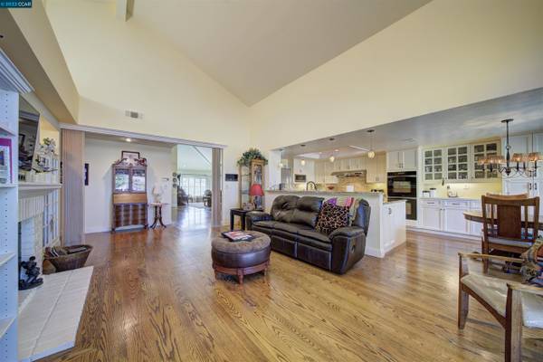 Houses on Marble Canyon Place · San Ramon photo 5