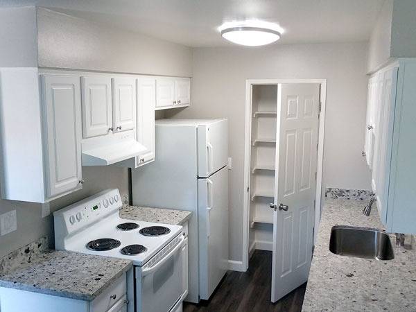 Apartments on Starbird Cir · San Jose