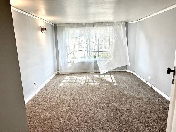 Apartments on Telegraph Avenue · Berkeley photo 5