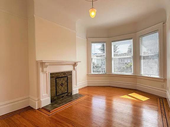 2BR/1BA Apartment · San Francisco photo 3