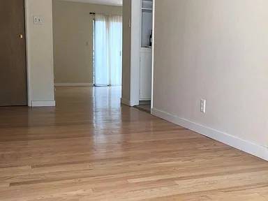 2BR/2BA Duplex on Tampa Dr · San Rafael photo 3