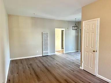 2BR/1BA Other on 8th St · Santa Rosa photo 2