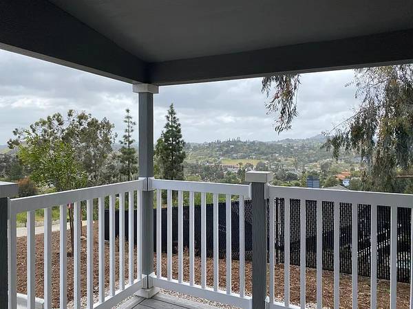 1BR/1BA Apartment · San Leandro photo 2