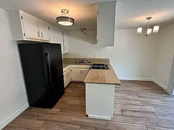 1BR/1BA Apartment · Palo Alto photo 3