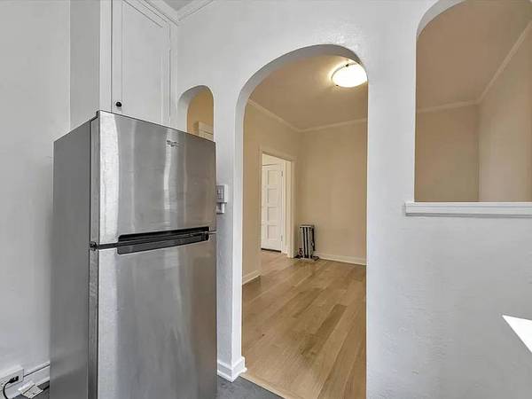 1BR/1BA Apartment · San Mateo photo 3