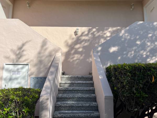 1BR/1BA Apartment · Stanford photo 2