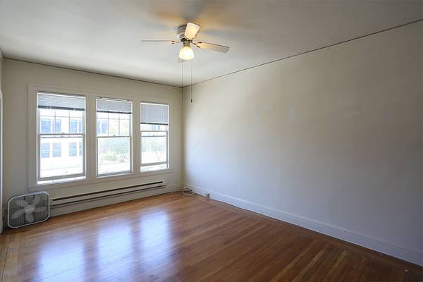 2BR/1BA Apartment · San Rafael photo 3