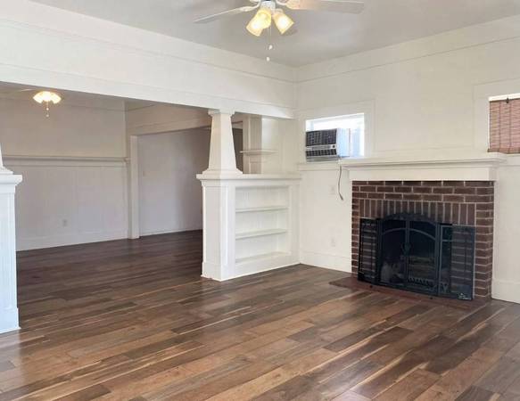 2BR/1BA Apartment · Novato photo 2