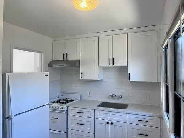 0BR/1BA Apartment on S Branciforte Ave · Santa Cruz photo 2