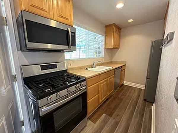 1BR/1BA Other on King St · Larkspur photo 2