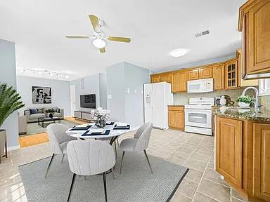 1BR/1BA Apartment · Ridgewood photo 3
