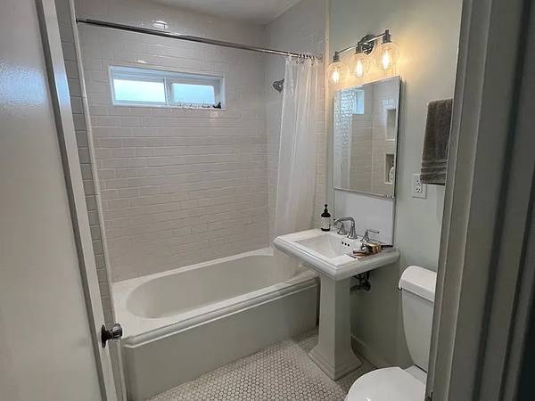 1BR/1BA Other on Cypress Ave · San Bruno photo 5