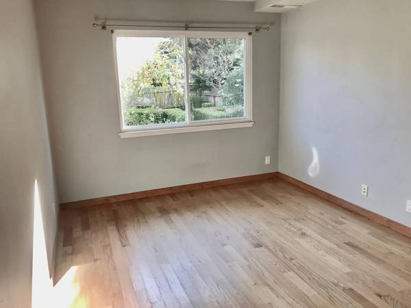 2BR/1BA Other · San Francisco photo 2