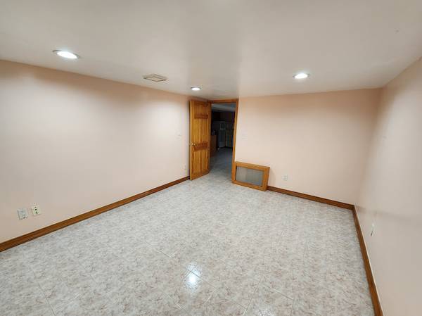 2BR/1BA Apartment · San Francisco photo 2