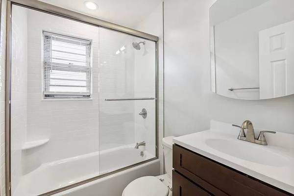 2BR/1BA Apartment · Cupertino photo 4