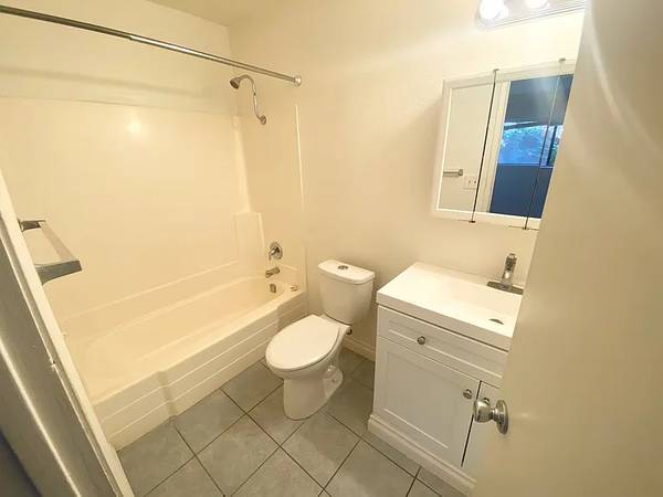 1BR/1BA Other on Beverly Dr · Rohnert Park photo 3