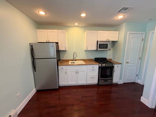 2BR/1BA Apartment · San Jose photo 3