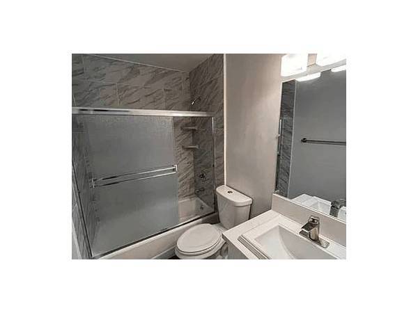 1BR/1BA Apartment · Hollywood photo 3