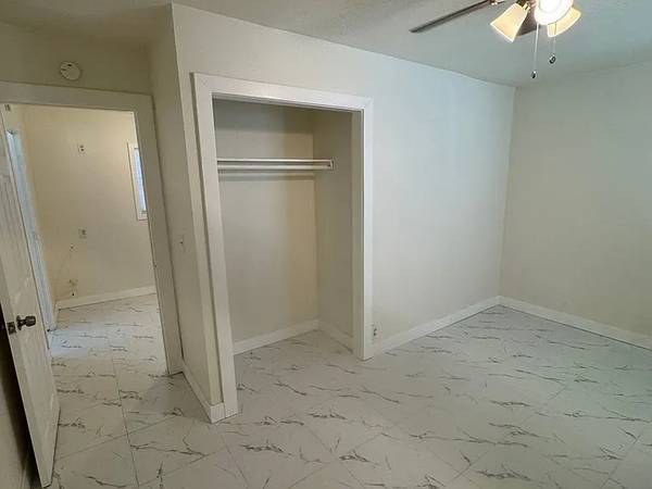 1BR/1BA Other on Ne 16th Terrace · Fort Lauderdale photo 2