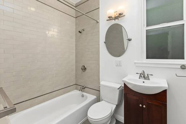 Apartments on Broadway · San Francisco photo 5