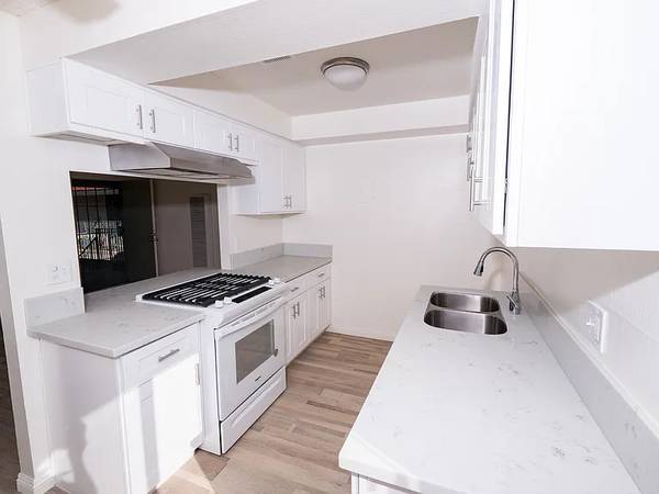 1BR/1BA Other on Ne 25th St · Boca Raton photo 3