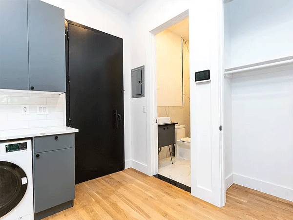 2BR/1BA Apartment · Brooklyn photo 2