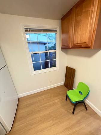 1BR/1BA Single Family House on Sunset Blvd · Hayward photo 5