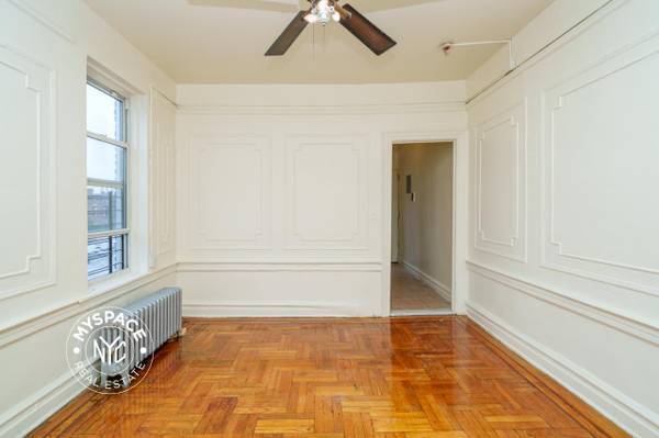 2BR/1BA Apartment · Santa Clara photo 2