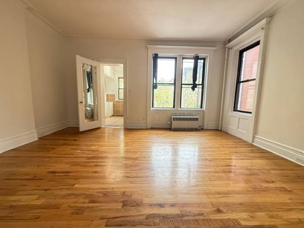 Gorgeous 3 Bedroom Home With Adu In Crescent Park photo 4