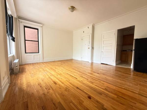 Gorgeous 3 Bedroom Home With Adu In Crescent Park photo 2