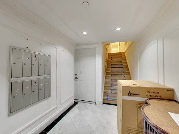 1BR/1BA Apartment on Pine St Apt 4 · San Francisco photo 5