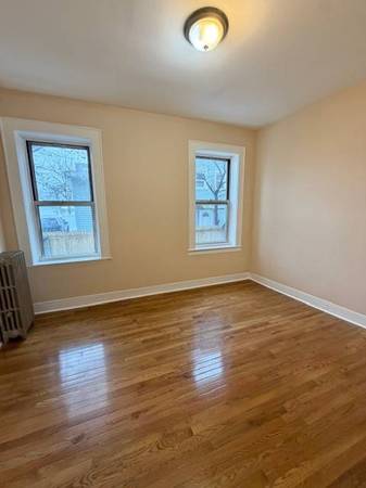 2BR/1BA Apartment · San Francisco photo 3